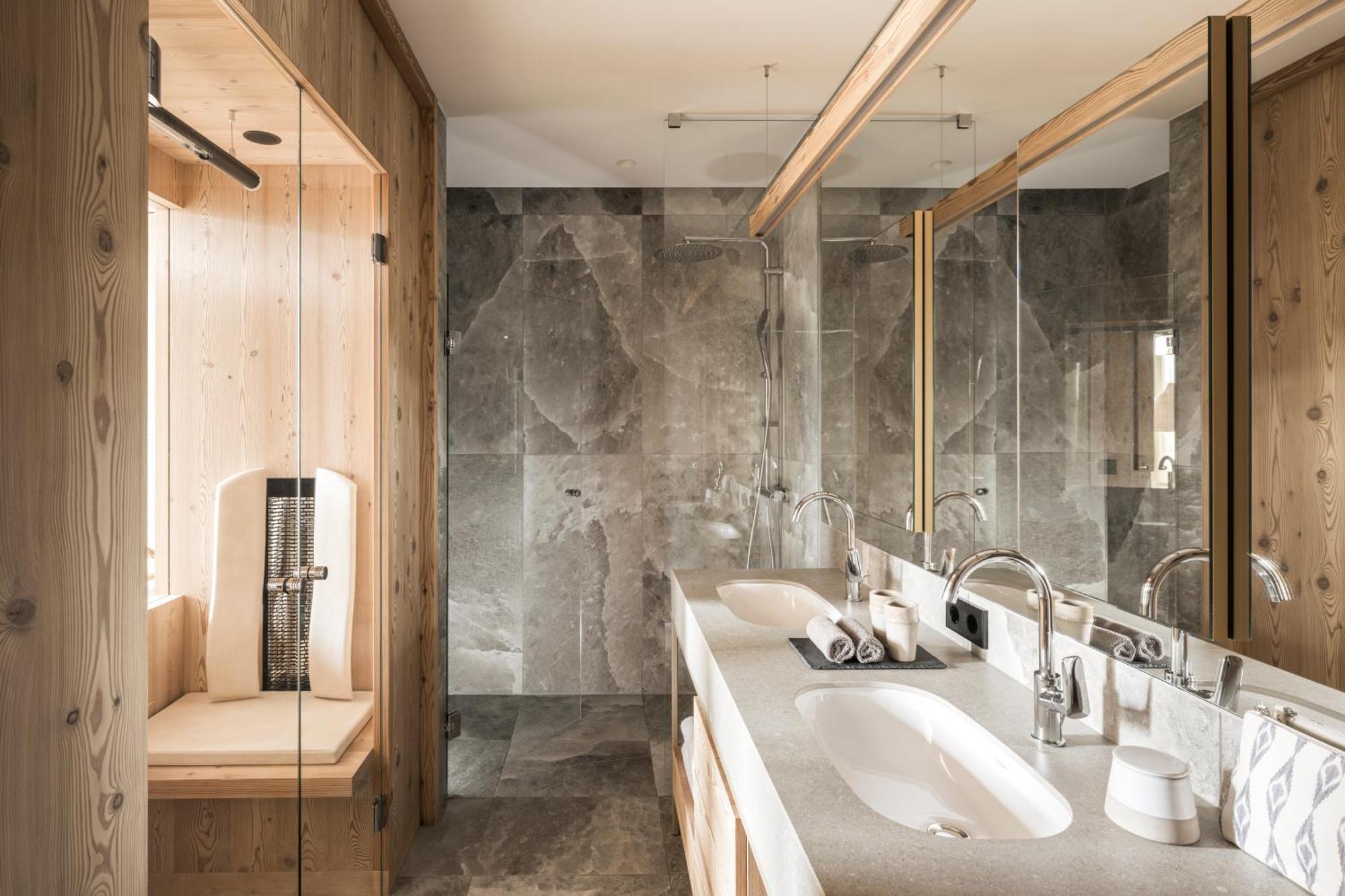 Falkensteiner Hotel Kronplatz - The Leading Hotels Of The World (Adults Only) Riscone Camera foto Bathroom